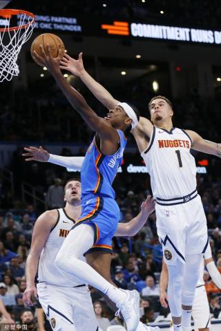 巴甲金靴 巴甲金靴