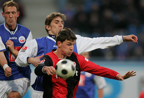 较量中得以 较量中得以