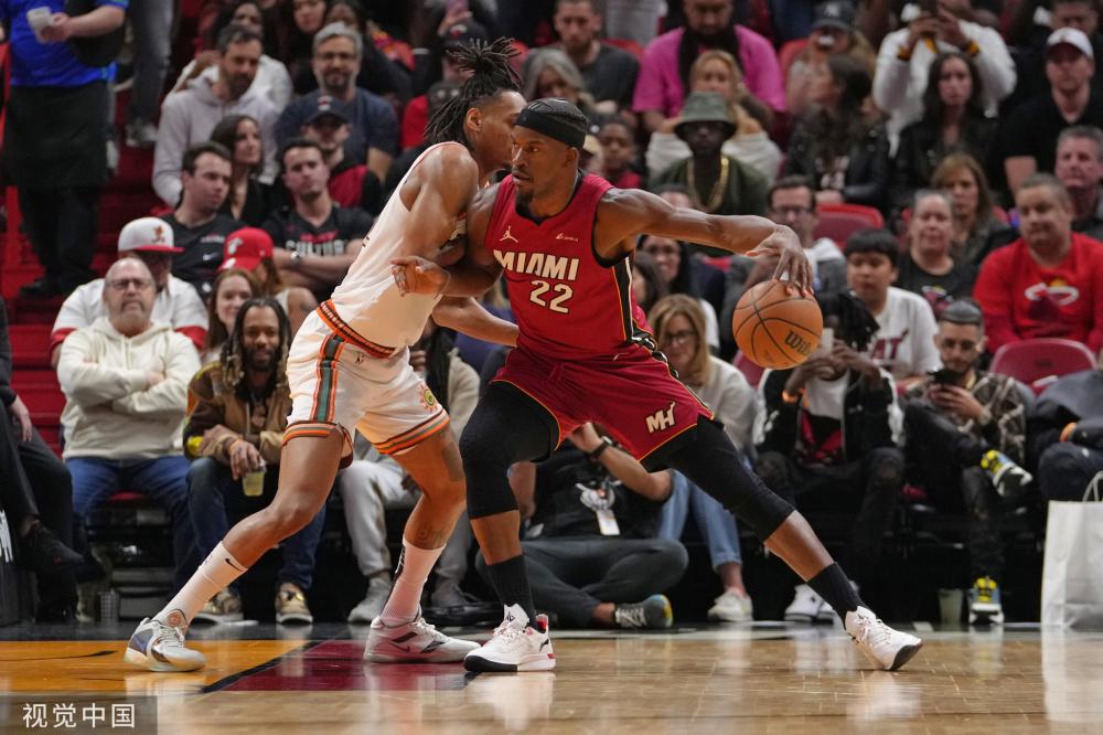 大连英博足 大连英博足